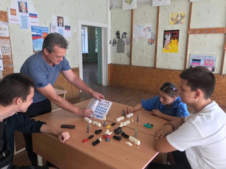 Летняя досуговая площадка.