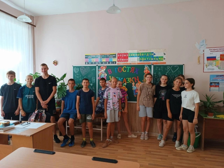 Летняя досуговая площадка.